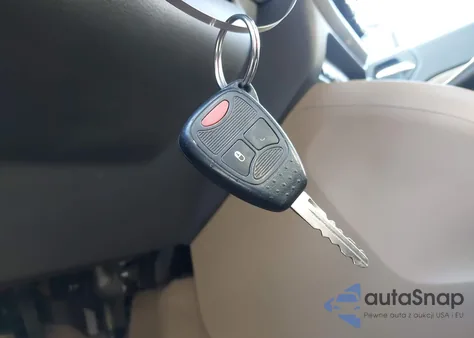 2015 Jeep Patriot Latitude z USA, uszkodzony, nr VIN 1C4NJPFA3FD203476